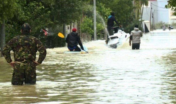 Morocco Evacuates Tens of Thousands Over Flood Threat